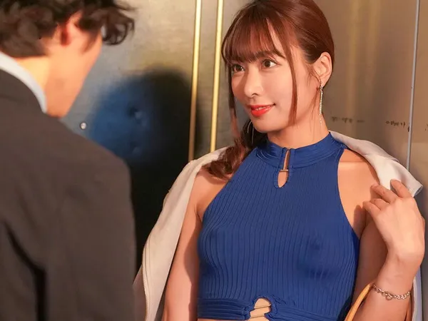 cục cứt Cô nàng nhà bên xinh đẹp mới chuyển đến lại là một thánh dâm